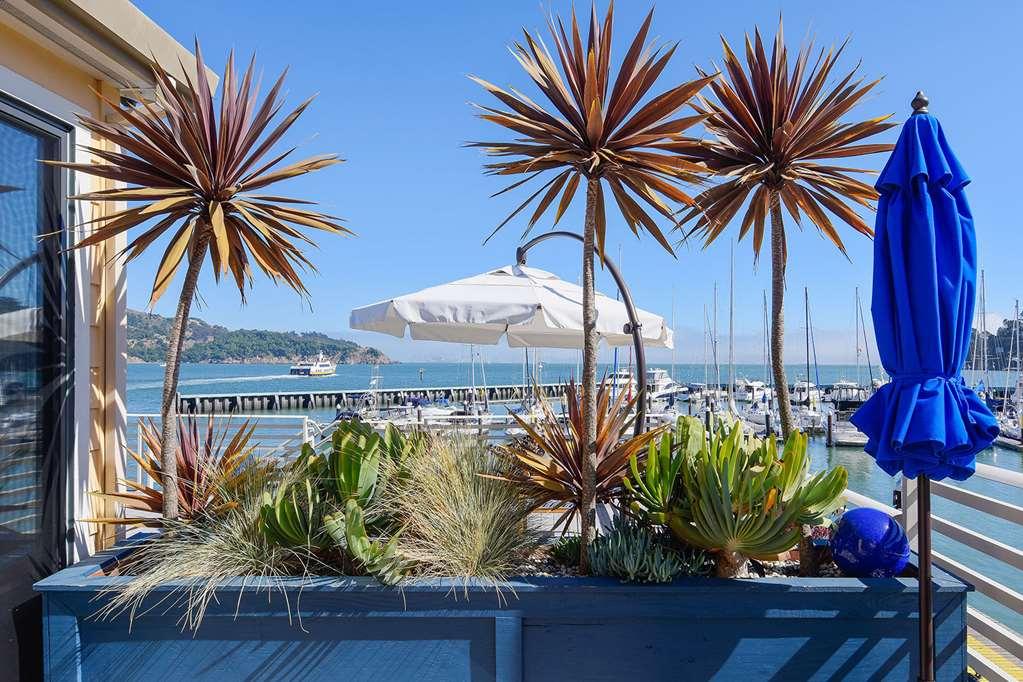 Waters Edge Hotel Tiburon Phòng bức ảnh